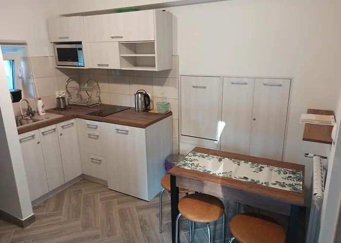 Feel Like In Heaven *